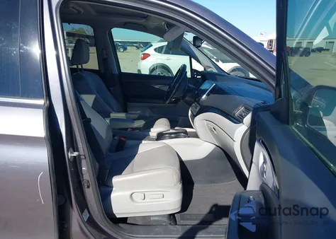 2016 Honda Pilot Touring из США, поврежденный, VIN 5FNYF5H91GB042562